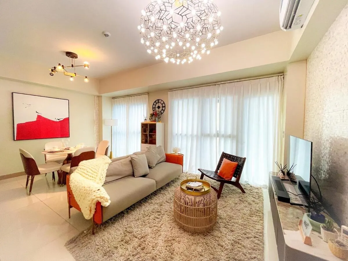 Luxury Apartment Near Okada Manila And Solaire 0*,  Philippines