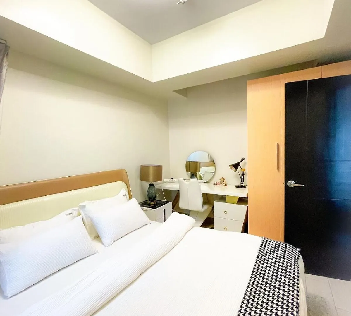 Luxury Apartment Near Okada Manila And Solaire